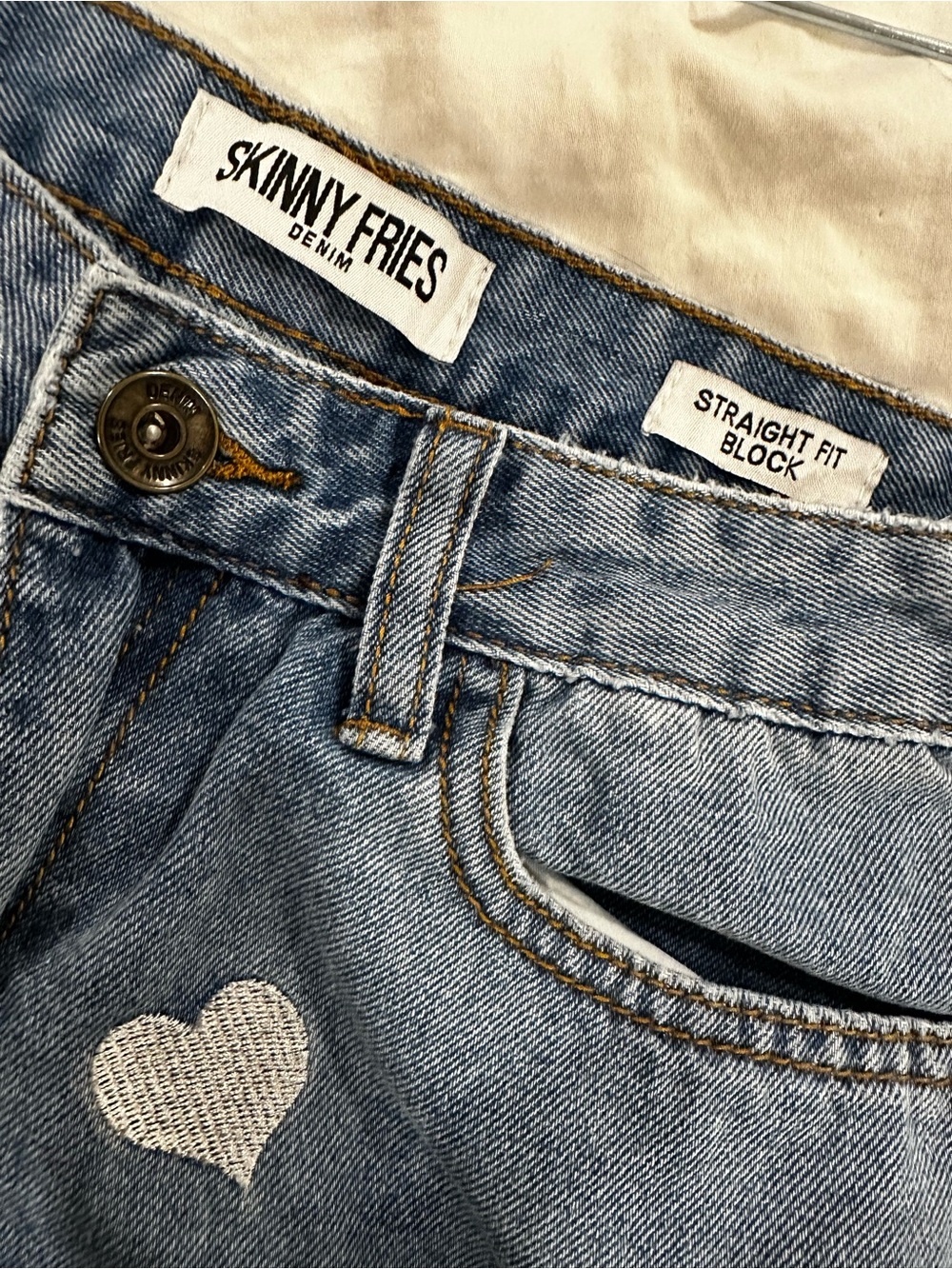 Straight Leg Light Blue Jeans with White Heart Details - Picture 3 of 3